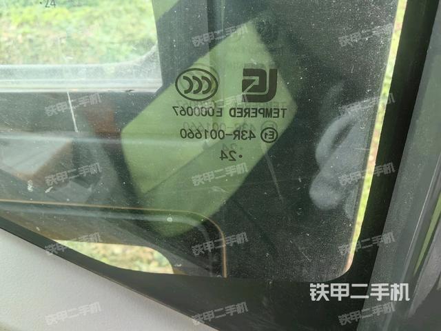 后窗玻璃角標(biāo)（駕駛室部分）