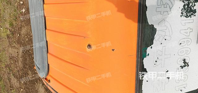 駕駛室頂部（整機(jī)外觀）