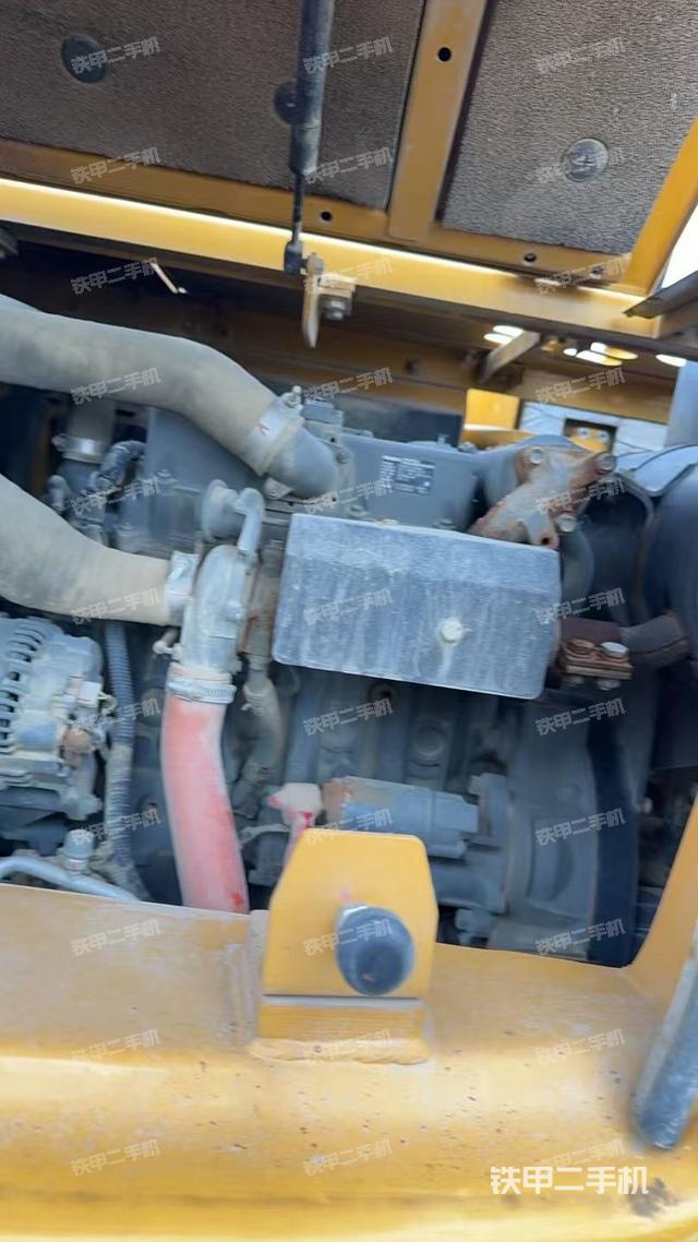 发动机整体俯视（整机外观）