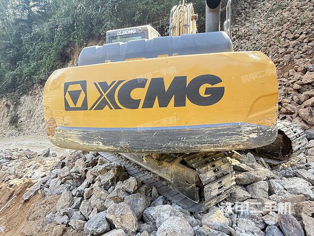 驾驶室顶部（整机外观）