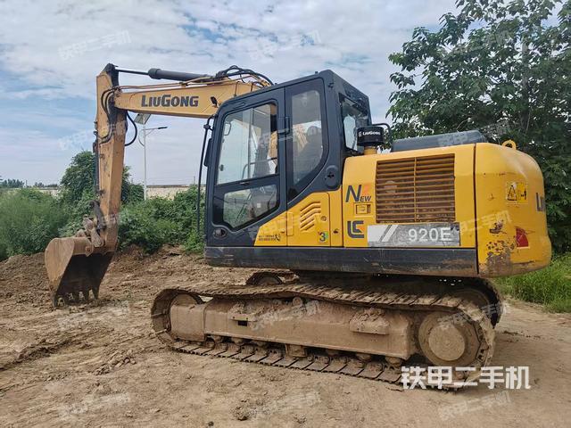 柳工CLG913E挖掘機(jī)