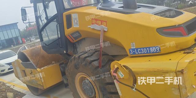 柳工CLG6622E(单驱)压路机