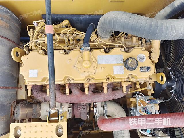 發(fā)動機整體俯視（整機外觀）