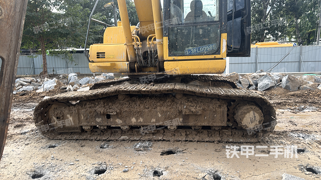 单侧履带整体（整机外观）