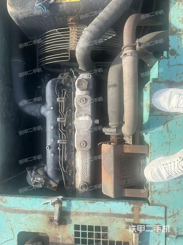 發(fā)動(dòng)機(jī)整體俯視（整機(jī)外觀）