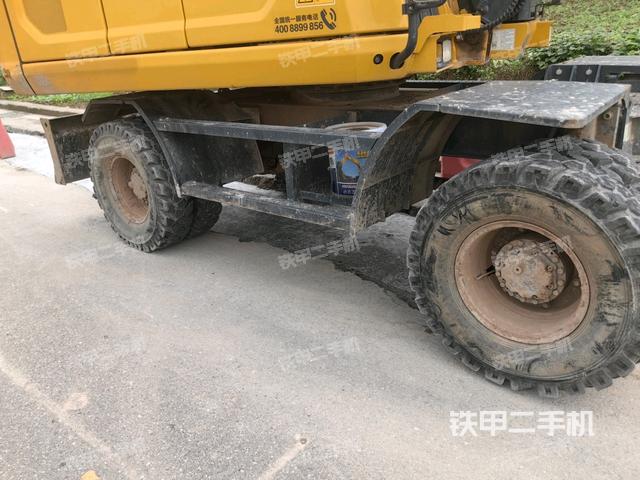 左側(cè)履帶整體?（行走機(jī)構(gòu)）