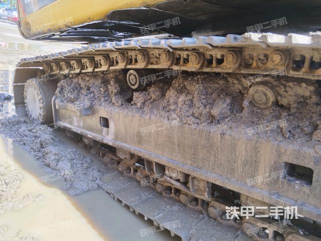 左側(cè)行走馬達(dá)蓋板（行走機(jī)構(gòu)）