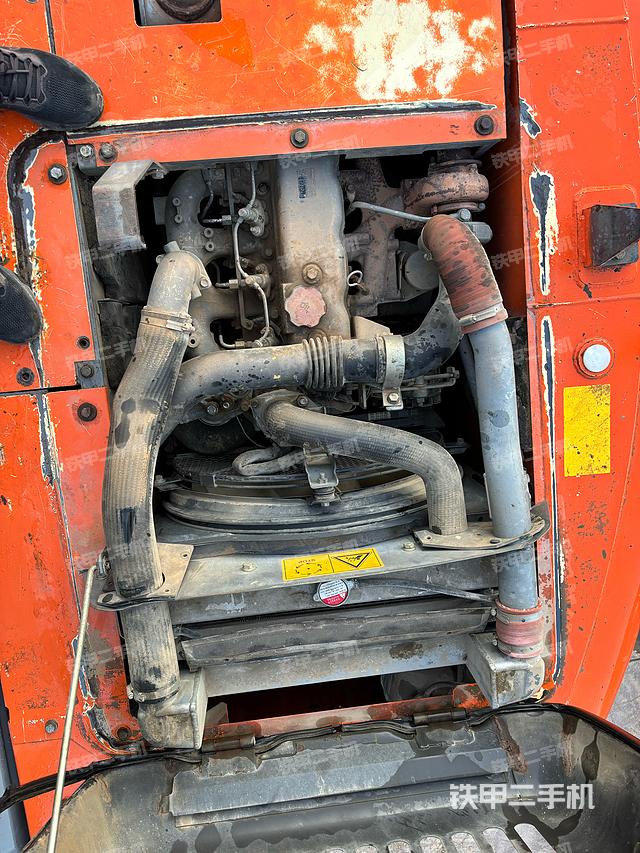 发动机整体俯视（整机外观）