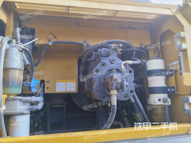 液压泵斜45 左（大件舱室）