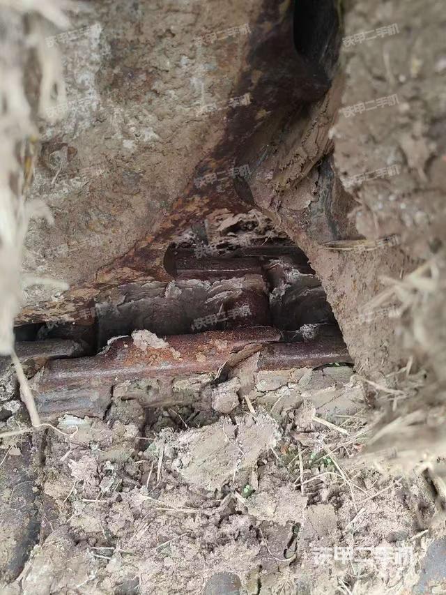 单侧履带整体（整机外观）