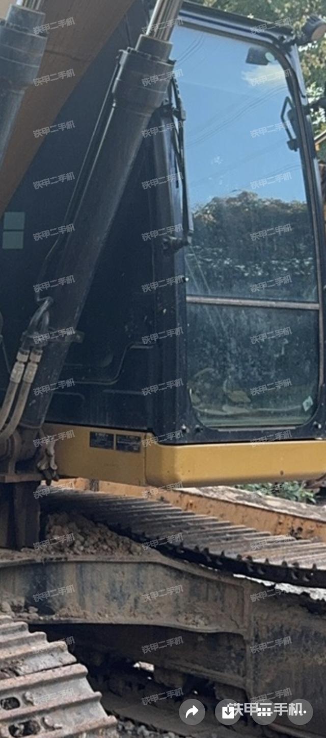 駕駛室整體（整機(jī)外觀）