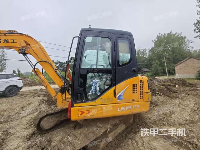龍工LG6065挖掘機(jī)
