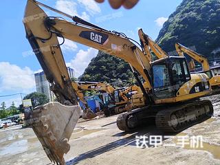 卡特彼勒320D液压挖掘机实拍图片