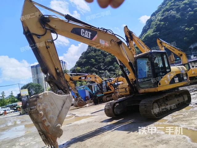 卡特彼勒320D液壓挖掘機(jī)