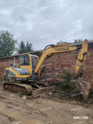 玉柴YC60-8挖掘机实拍图片