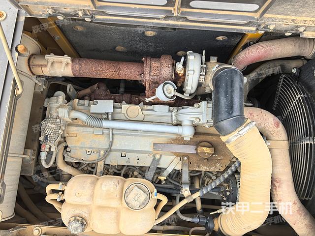 发动机整体俯视（整机外观）