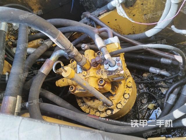 回轉(zhuǎn)馬達(dá)（上車部件）