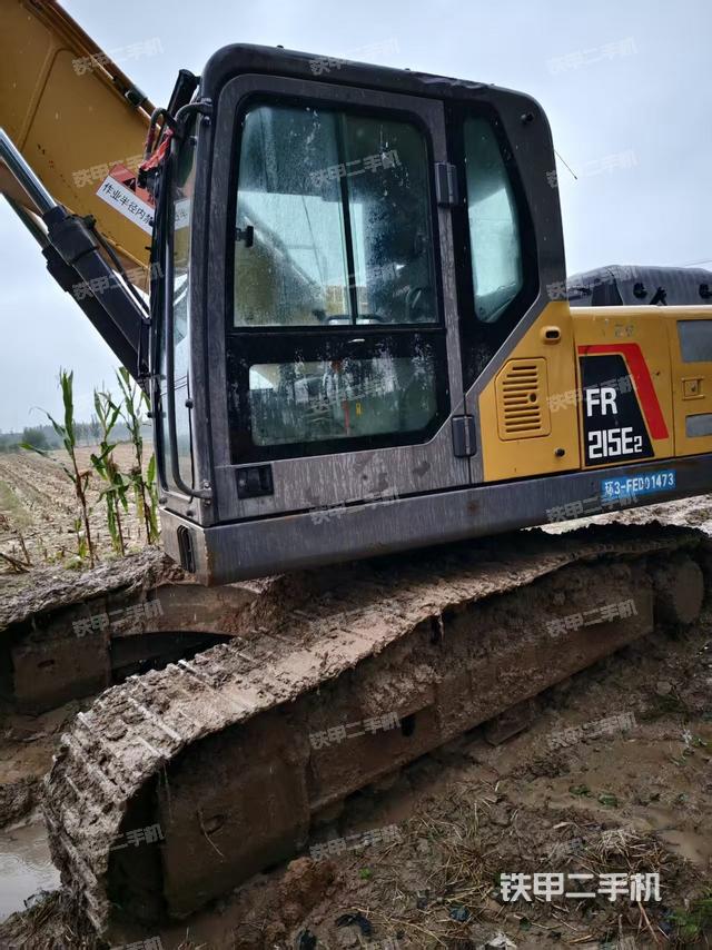 单侧履带整体（整机外观）