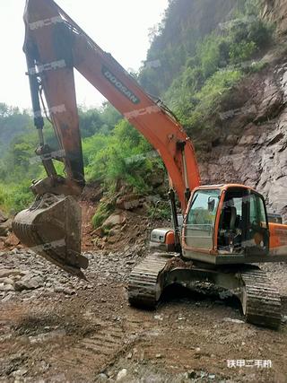 斗山DX220LC-9C ACE挖掘机实拍图片