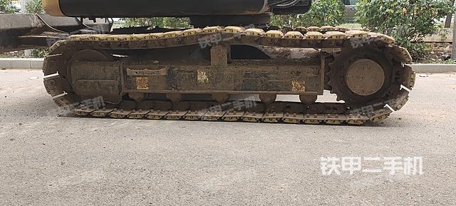 单侧履带整体（整机外观）