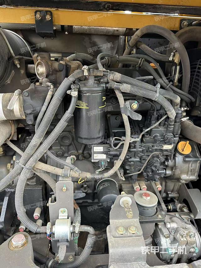 发动机整体俯视（整机外观）