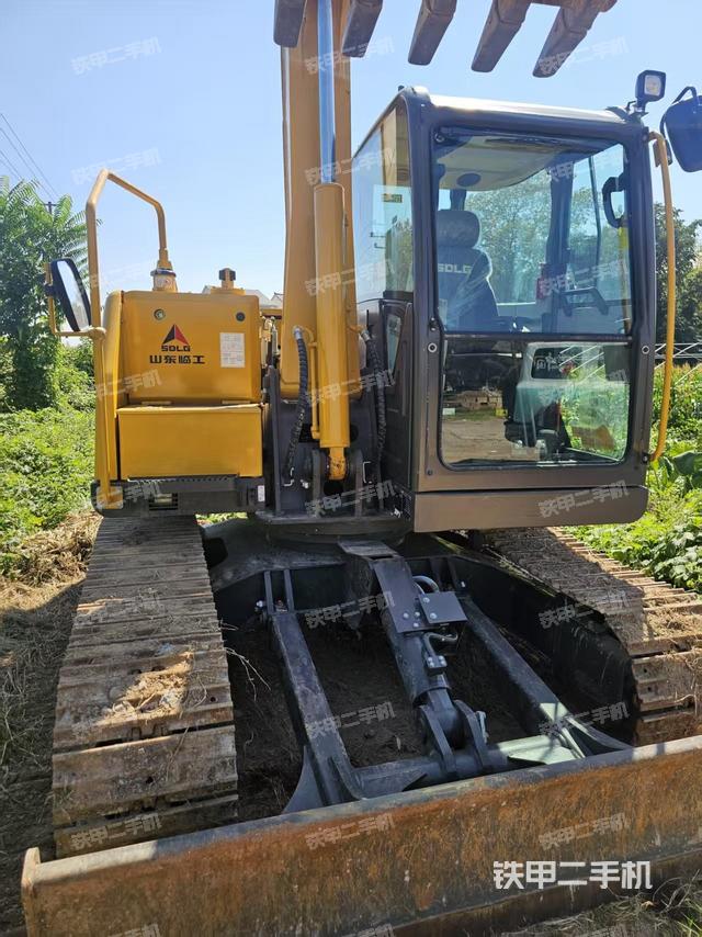 单侧履带整体（整机外观）