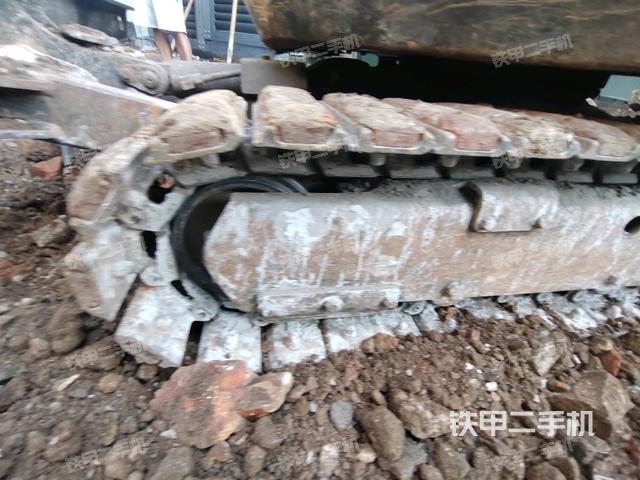 左驱动轮（行走机构）