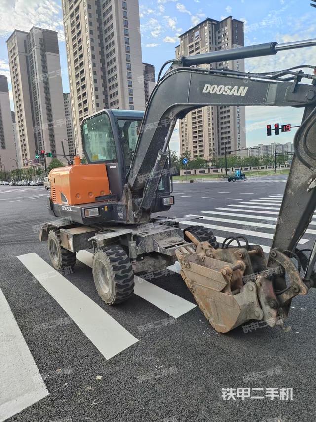 整机右后45°（整机外观）