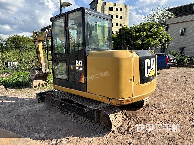 整机右后45°（整机外观）