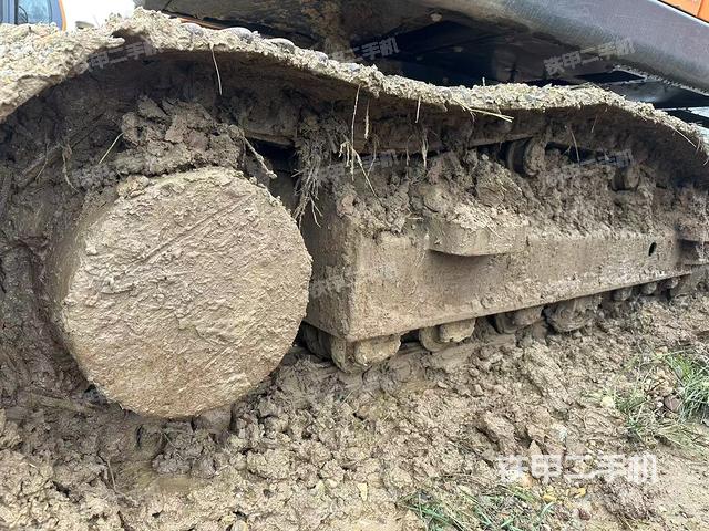 单侧履带整体（整机外观）