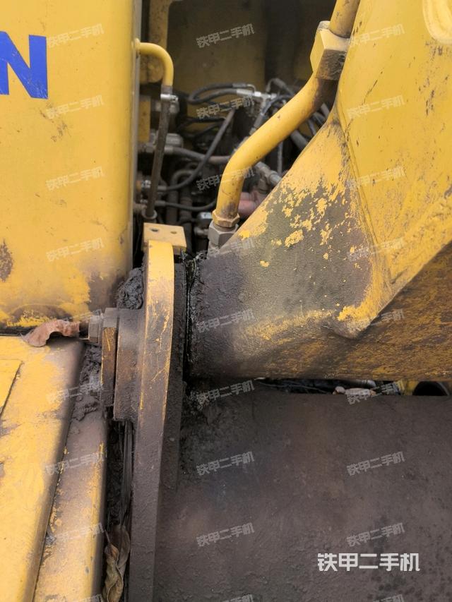 大臂根部 斜视（工作和回转装置）