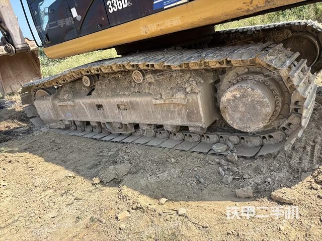 右導(dǎo)向輪（行走機(jī)構(gòu)）