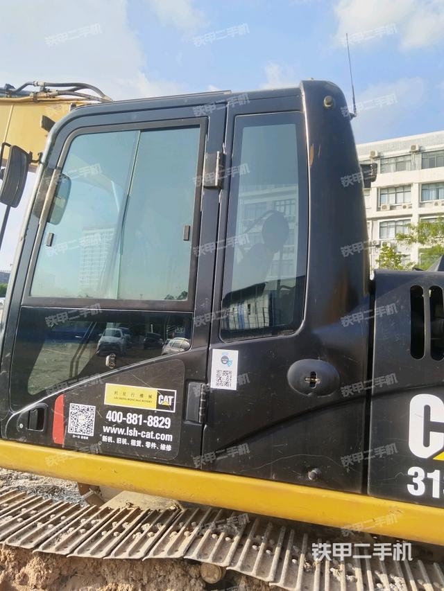 后窗玻璃角標(biāo)（駕駛室部分）