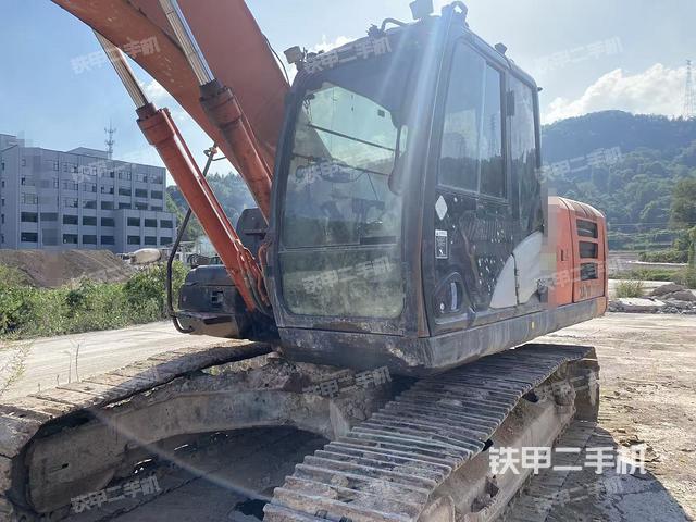 日立ZX210LC-5G挖掘機