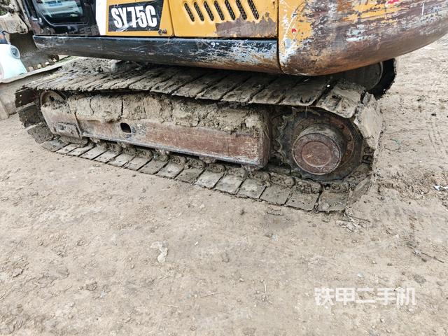 右侧履带整体 （行走机构）