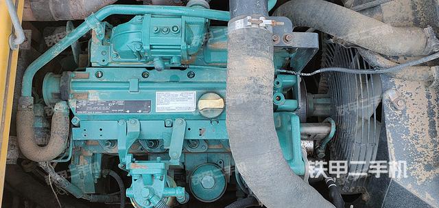 發(fā)動機整體俯視（整機外觀）