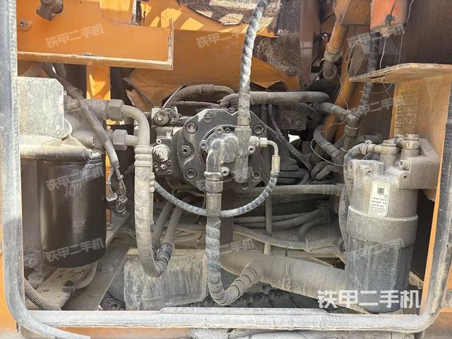 液压泵室（大件舱室）