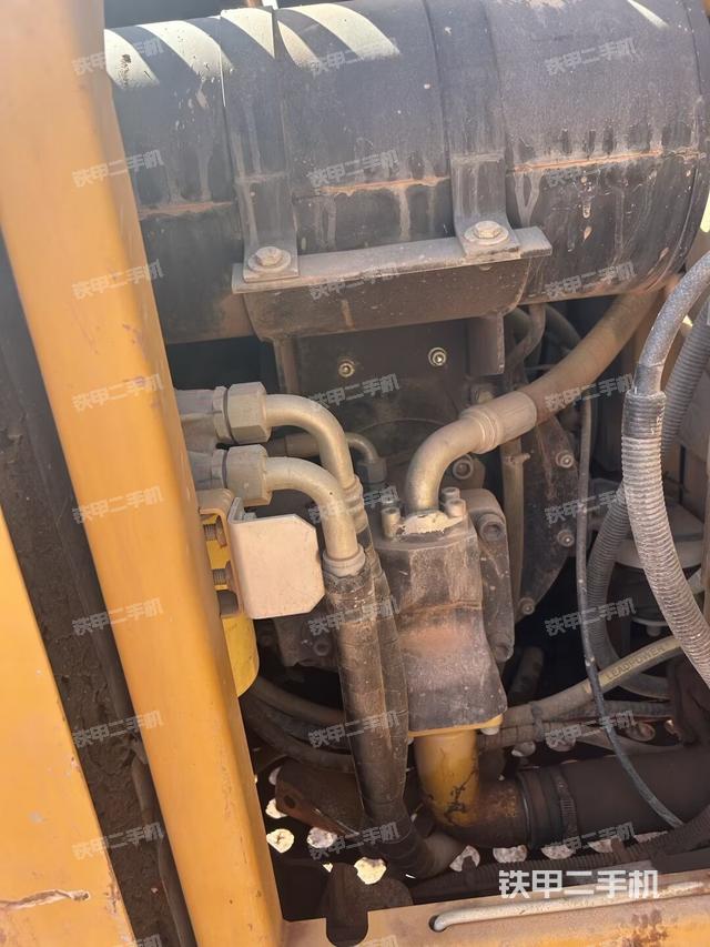 液压泵室（大件舱室）