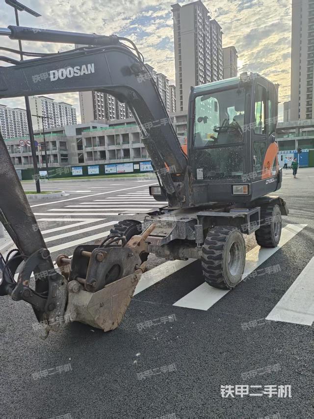 斗山DX60WN ECO挖掘機(jī)