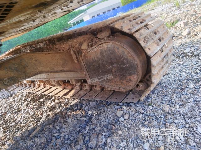 右側(cè)行走馬達(dá)蓋板（行走機(jī)構(gòu)）