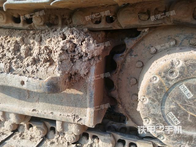 右驅(qū)動(dòng)輪（行走機(jī)構(gòu)）