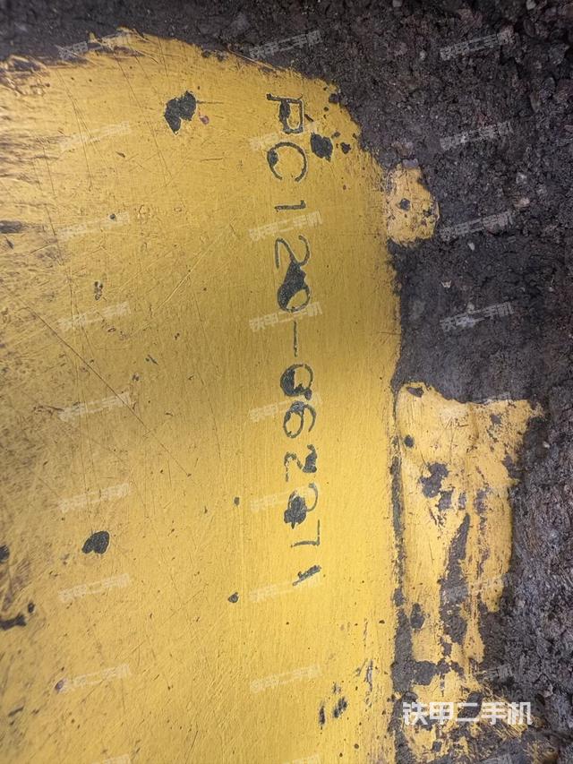 大臂根部?斜視（工作和回轉(zhuǎn)裝置）