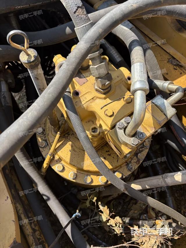 駕駛室頂部俯視（上車部件）