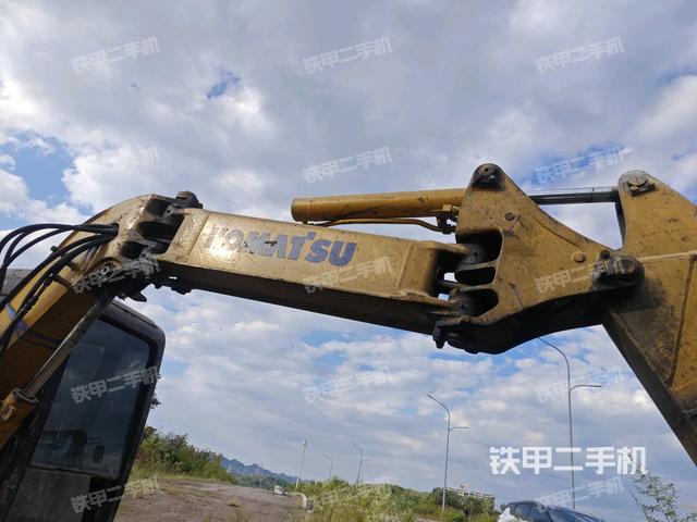 大臂整體?右側(cè)（工作和回轉(zhuǎn)裝置）