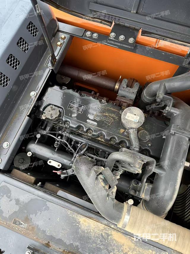 发动机整体俯视（整机外观）