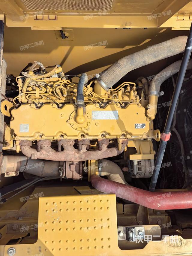 發(fā)動(dòng)機(jī)整體俯視（整機(jī)外觀）