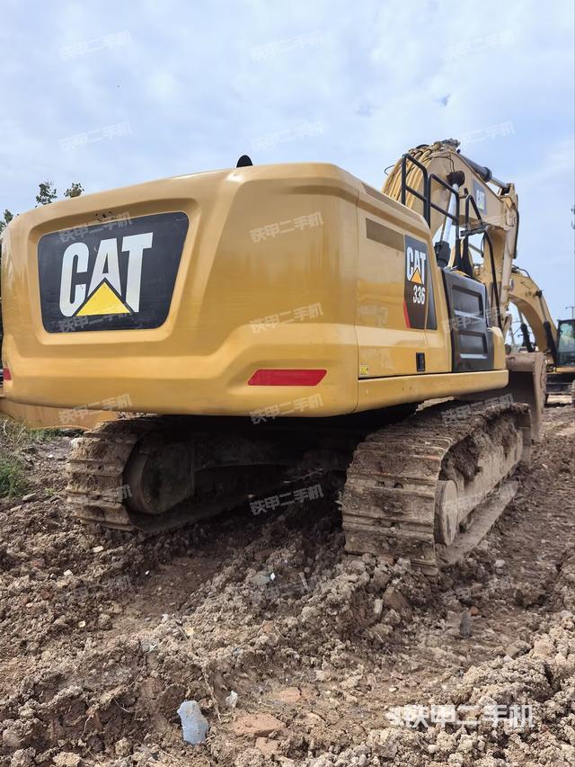 整機(jī)右后45°（整機(jī)外觀）