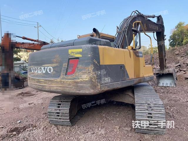 整機右后45°（整機外觀）