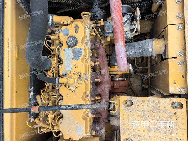 發(fā)動機(jī)整體俯視（整機(jī)外觀）