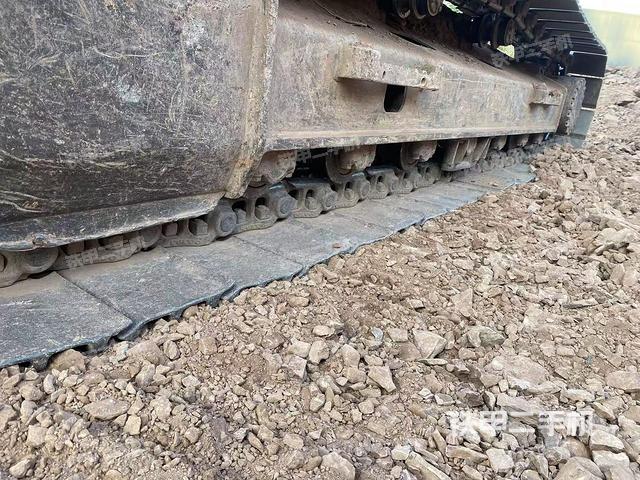 單側(cè)履帶整體（整機外觀）